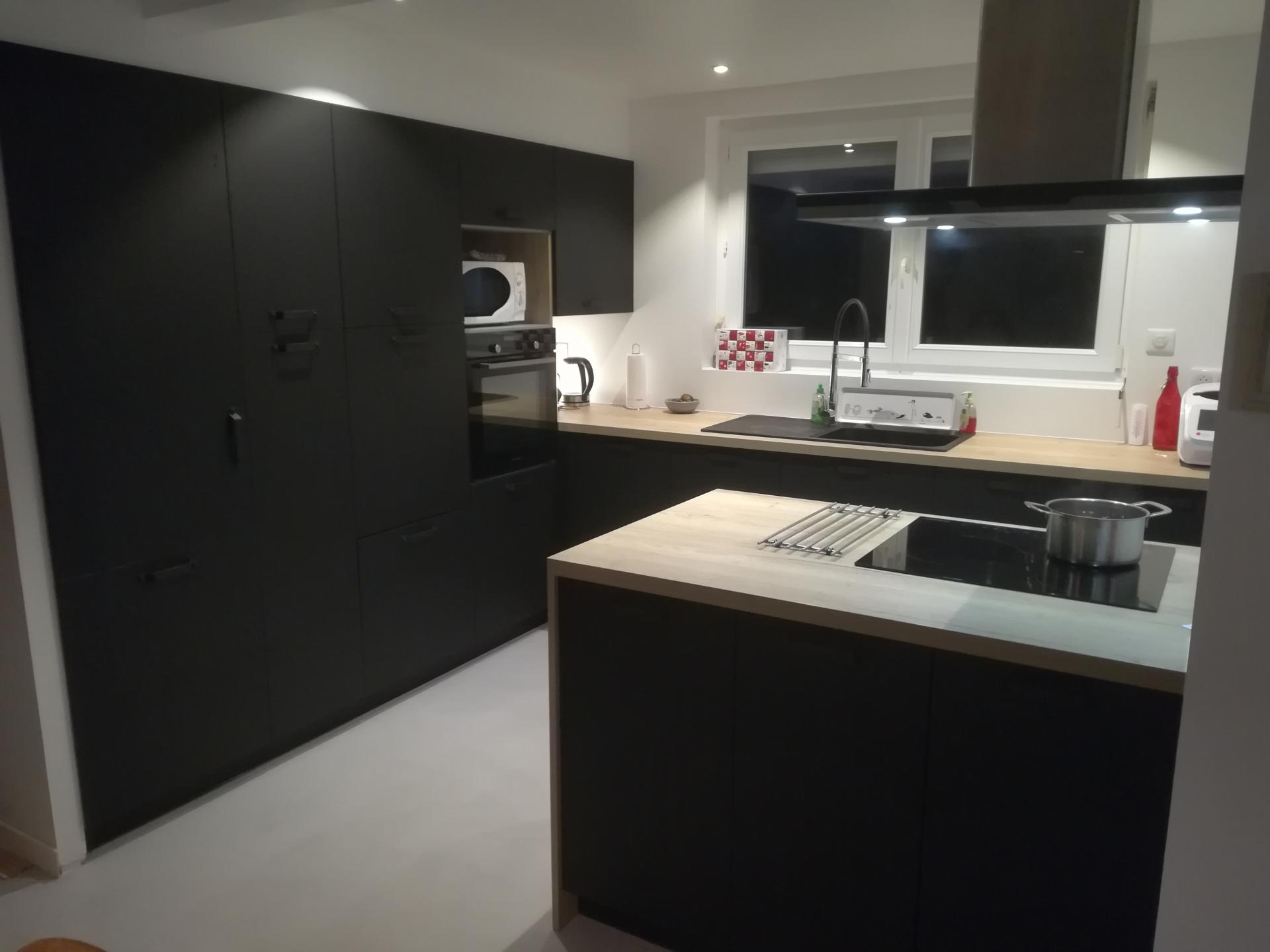 cuisine noir, plan bois